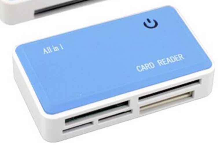ASTROTEK USB Card Reader Hub for CF I CF IIXD Micro Driver SD SDHC Mini SD MMC RS-MMC MS MS DUO MS PRO DUO Mini Stick T-Flash M2 - SuperSaverAU - view 1