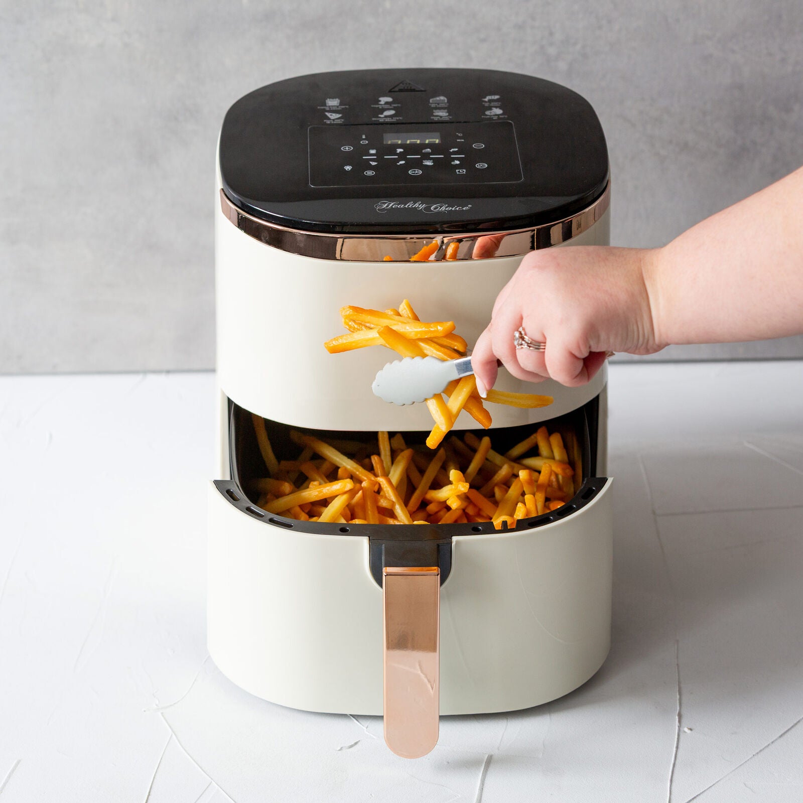 7L Digital Air Fryer with 8 pre-set Touch-control Cooking Programs - Cream - SuperSaverAU - view 2