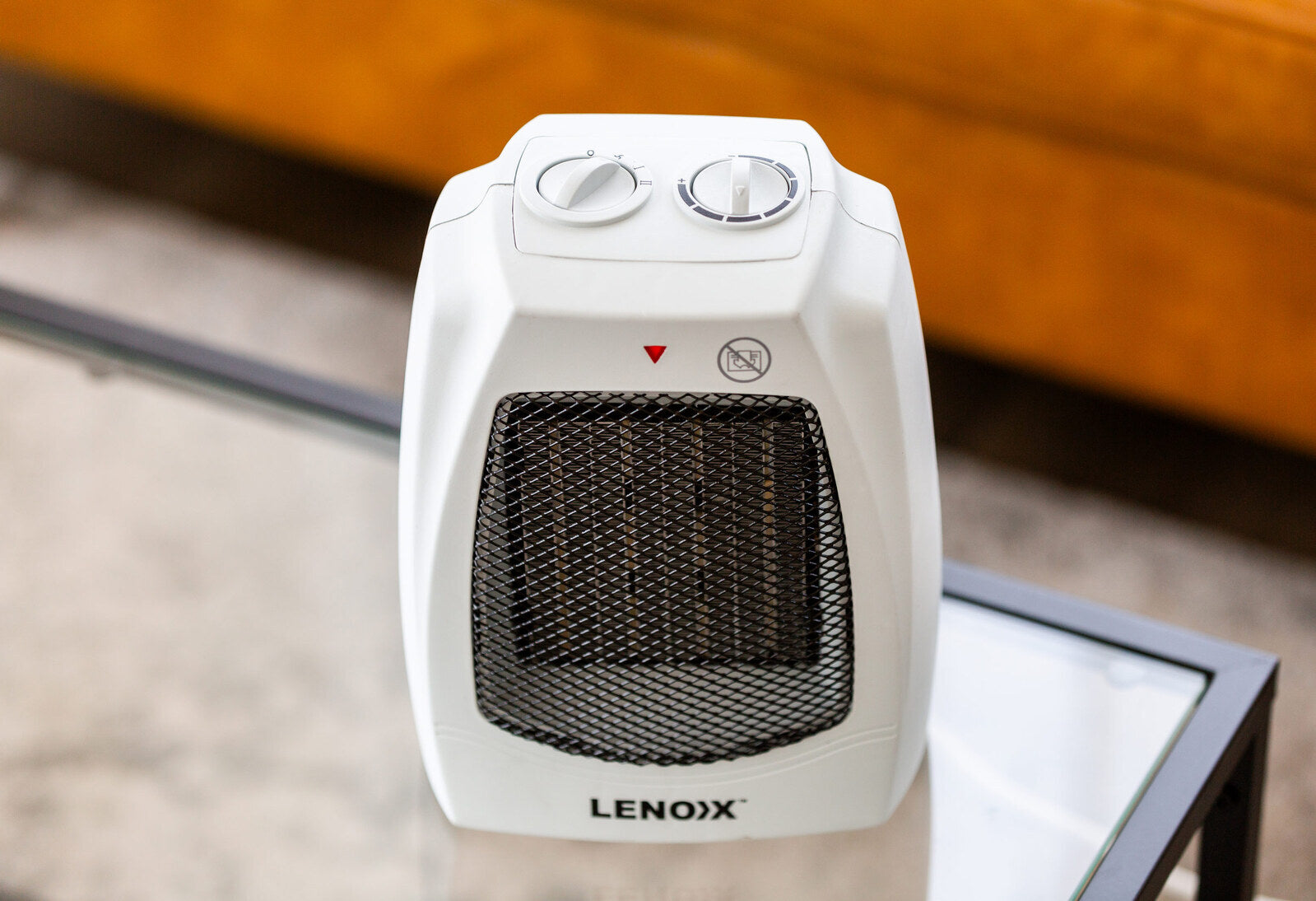 Lenoxx 1500W Ceramic Heater with Adjustable Thermostat and Overheat Protection - SuperSaverAU - view 4
