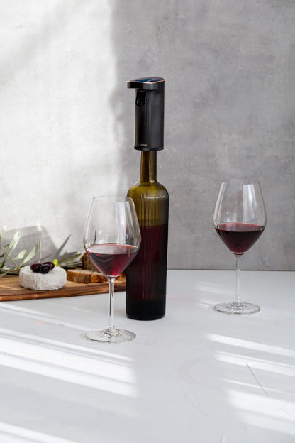 Instant Wine Aerator & Dispenser with Adjustable Bottle Fit