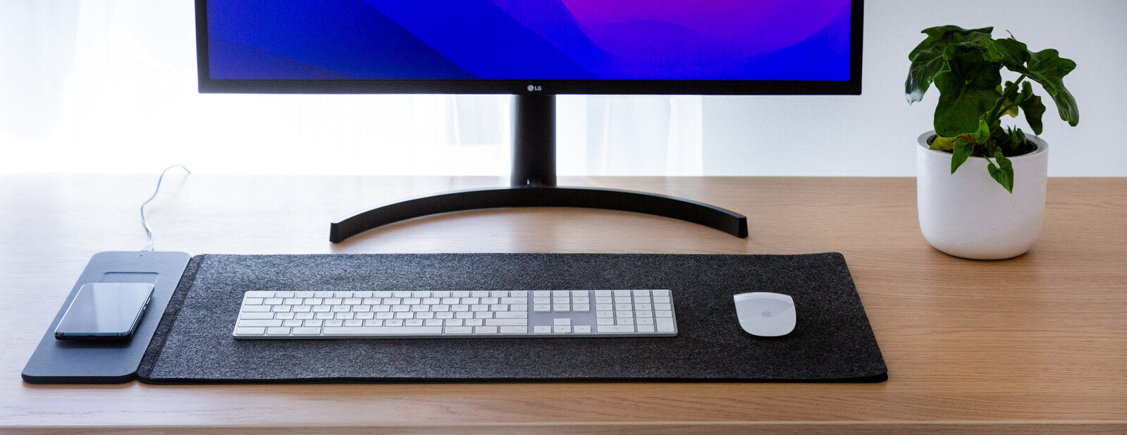 Reversible Wireless Fast Charging Desktop Mat for Smartphones and Earbuds - SuperSaverAU - view 2