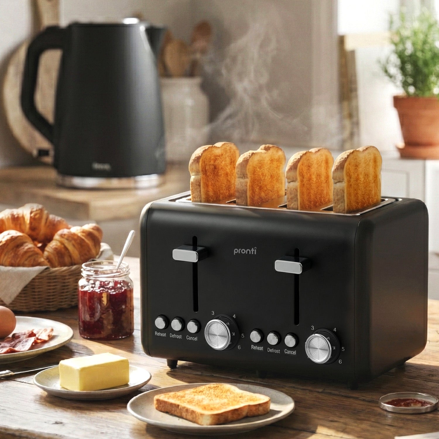 Pronti Silver Noir 4 Slice Toaster with Dual Controls