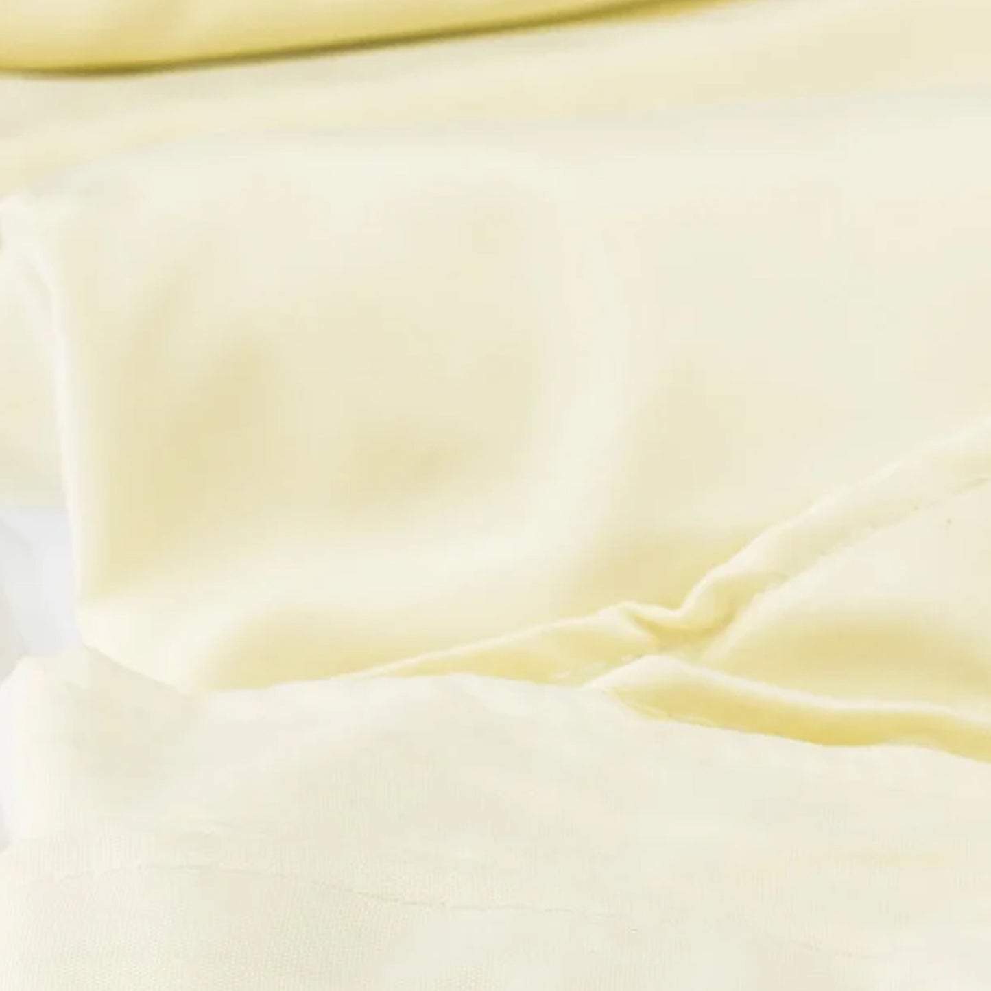 Wallaroo Waterproof Shade Sail 2.5x2.5M - UV Blocking, Easy Install, Cream