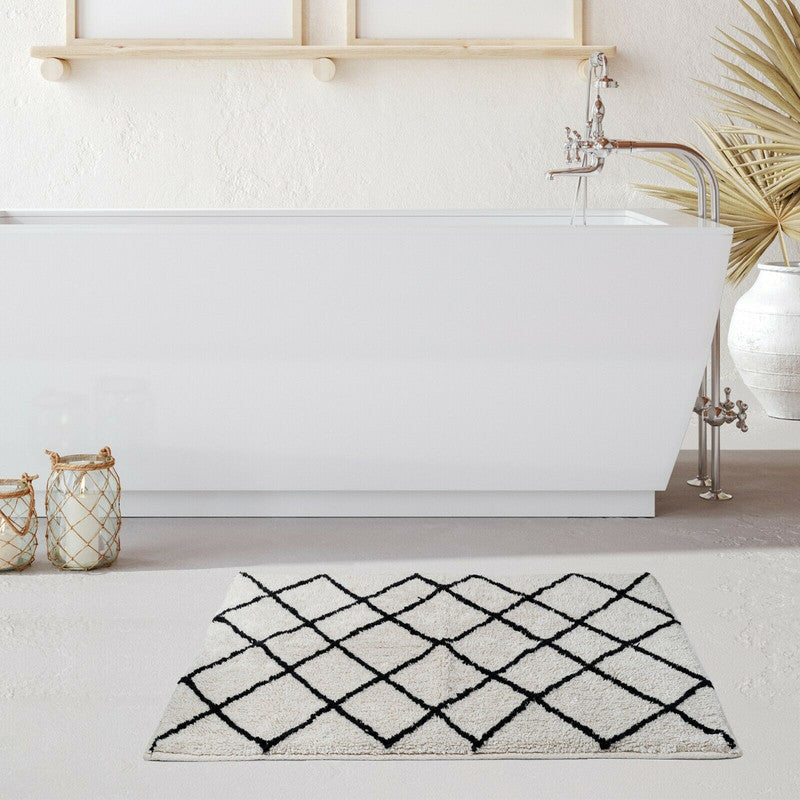 Soft Cotton Bath Rug 90cm x 60cm Tufted Jacquard Design, 1450 GSM, Machine Washable