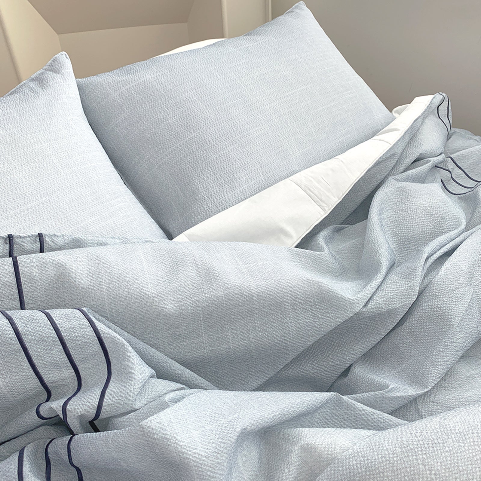 SAESOM Flua Snow Comforter Set Double Blue Cool Lightweight Quilt 200x230cm - SuperSaverAU - view 1