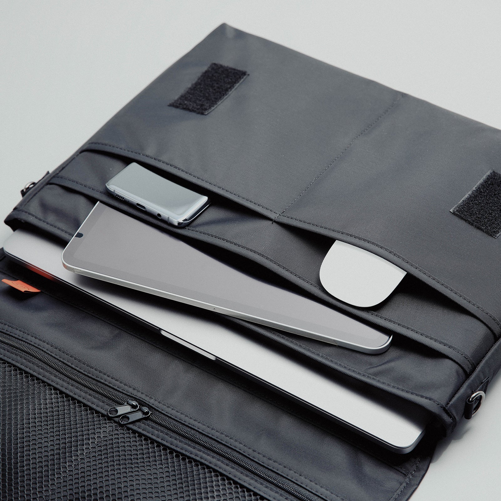 15.6/16 inch Laptop Sleeve Padded Shoulder Bag Travel Carry Case LATO BLACK - SuperSaverAU - view 6