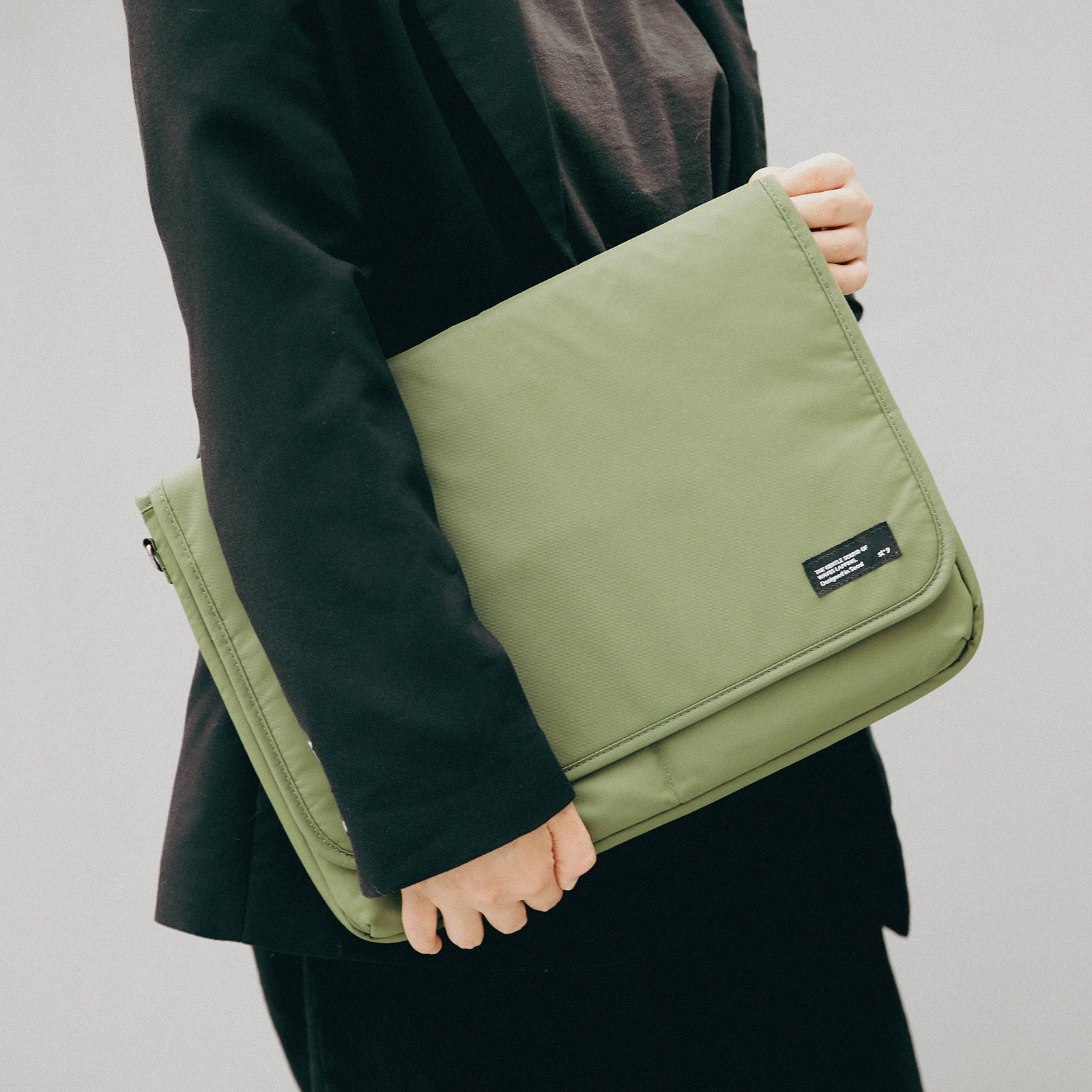 15.6/16 inch Laptop Sleeve Padded Shoulder Bag Travel Carry Case LATO KHAKI - SuperSaverAU - view 9