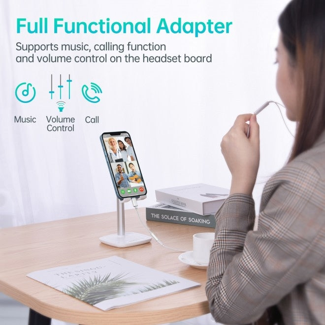 CHOETECH AUX005 8-Pin to 3.5mm Headphone Adapter