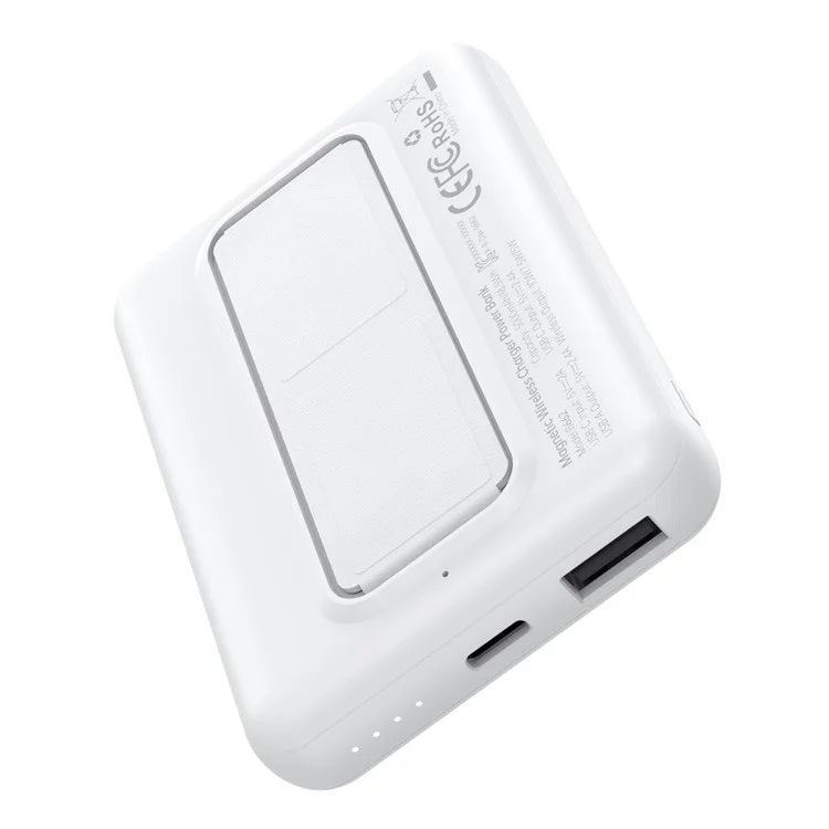 CHOETECH B662-WH USB-A + USB-C + Wireless Magnetic Power bank 5000mAh (White) - SuperSaverAU - view 3
