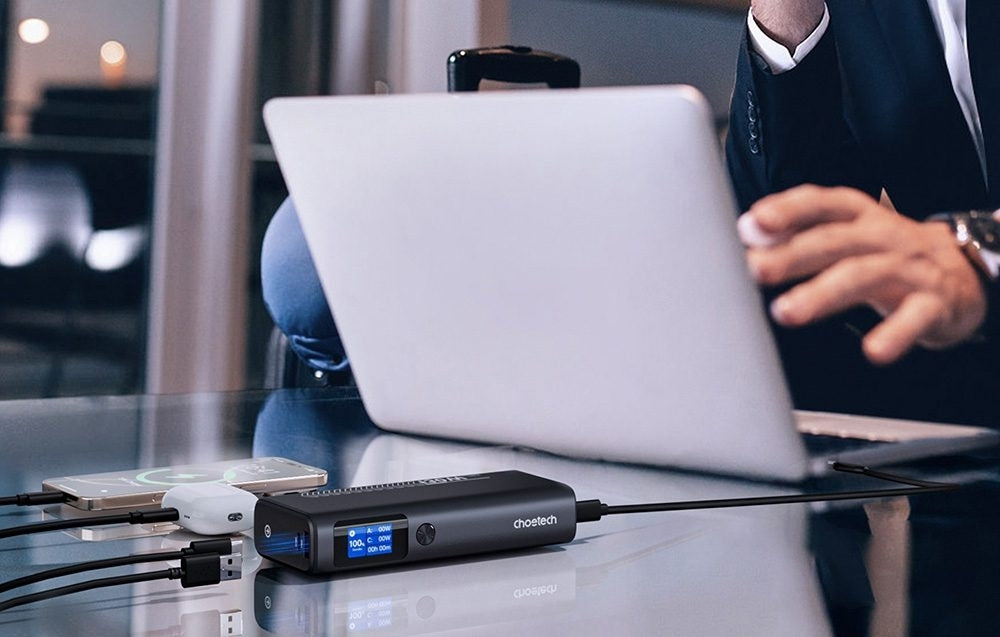 CHOETECH B702 20000mAh PD130W 3-Port Power Bank with TFT Display