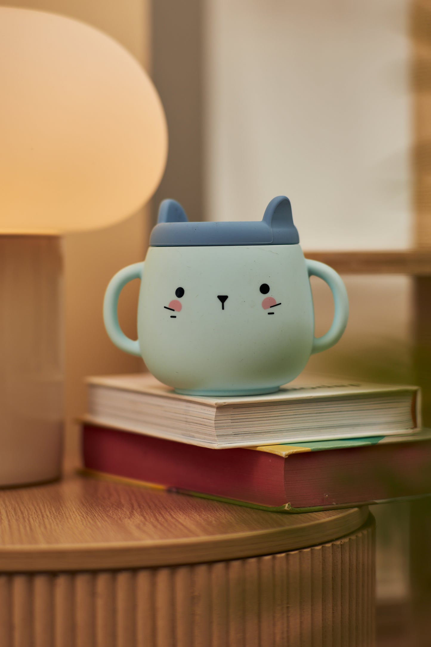 Whisker Wonderland Hydroponic Cat Grass Mug - Blue, Soil-Free, Reusable, Eco-Friendly