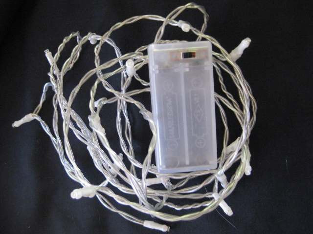 20 LED Arctic White Fairy Lights Battery Powered for Modern Decor - SuperSaverAU - view 4