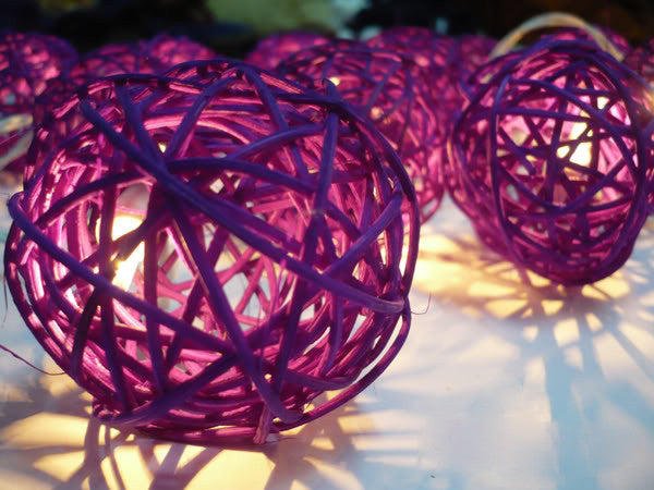 20 LED Cassis Rattan Ball Lights Battery Powered for Unique Decor