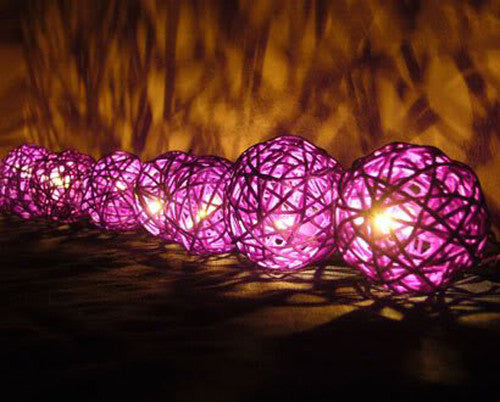 20 LED Cassis Rattan Ball Lights Battery Powered for Unique Decor