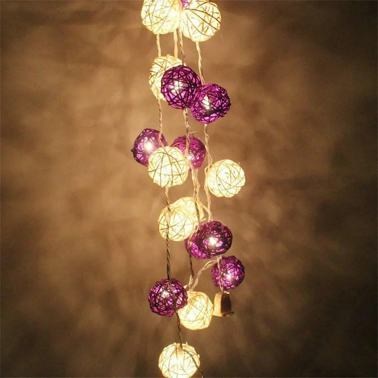 1 Set of Purple n White 5cm Rattan Cane 50 Ball Battery Powered LONG 5m String Lights Christmas Gift Home Wedding Party Bedroom Decoration Table Centrepiece - SuperSaverAU - view 1