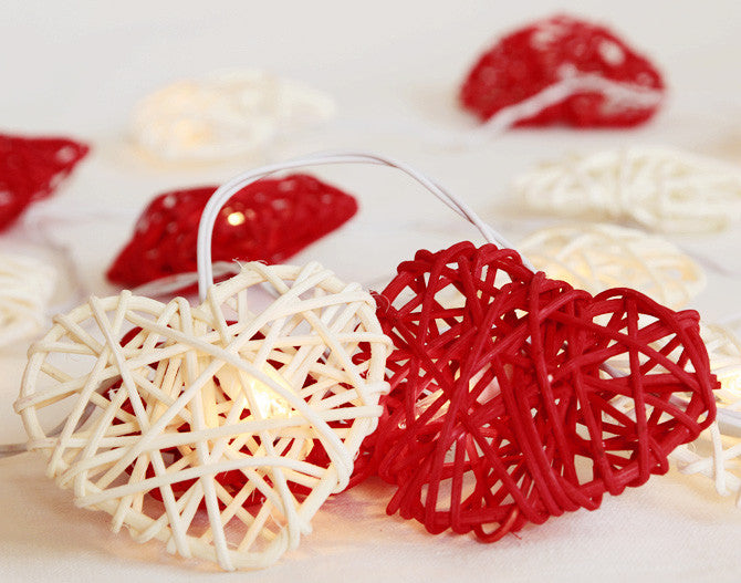 Premium Red and White 3D Hollowed Rattan Heart Fairy Lights - 20 LEDs, 3m