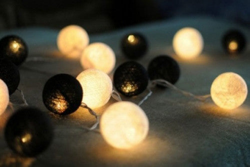 1 Set of 20 LED Black White 5cm Cotton Ball Battery Powered String Lights Xmas Gift Home Wedding Party Bedroom Decoration Outdoor Indoor Table Centrepiece - SuperSaverAU - view 6