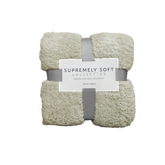 Soft Woollen Feel Throw Rug/Blanket 127 x 178 cm - Fleecy Polyester, Warmth