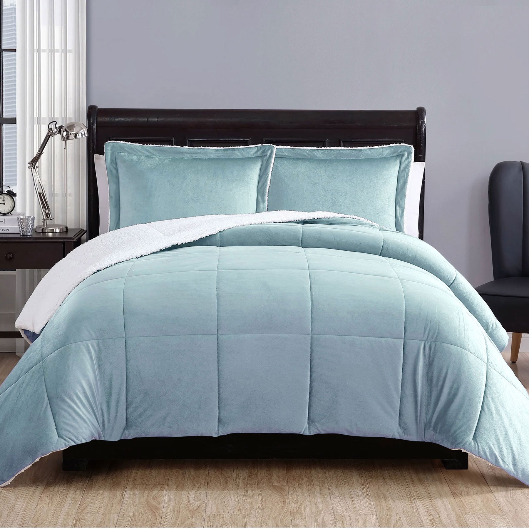 3 Piece Ultra-soft Micro Mink Comforter Set Queen with Sherpa Reverse - Sky - SuperSaverAU - view 1