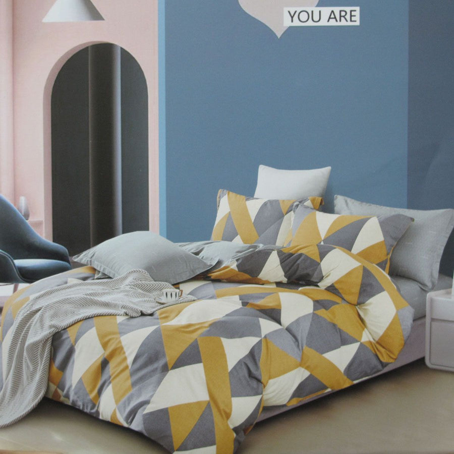 300TC Geo Mustard Reversible Cotton Geometric Quilt Cover Set Queen - SuperSaverAU - view 1