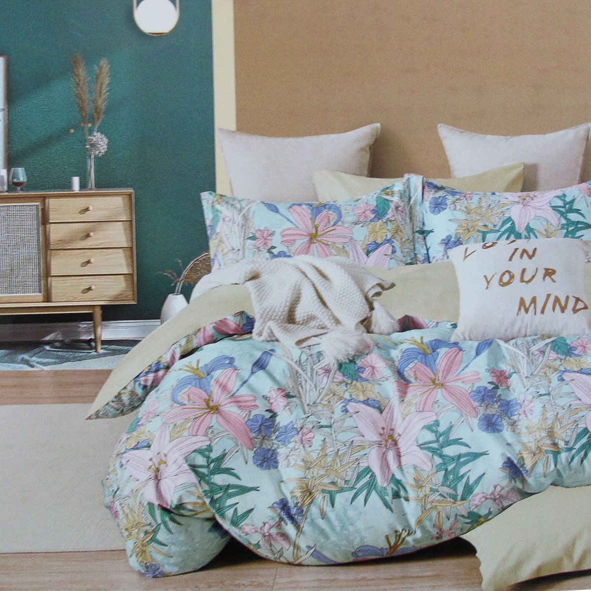 300TC Lily Flowers Multi Reversible Cotton Floral Quilt Cover Set Queen - SuperSaverAU - view 1
