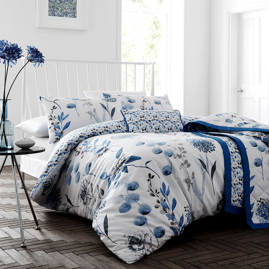 Ink Floral Blue Quilt Cover Set Queen - Floral Print, Cotton Rich, Machine Washable - SuperSaverAU - view 1