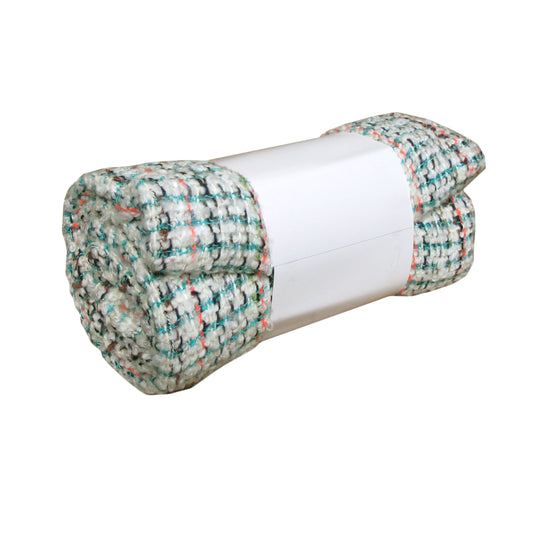 Hotel Living Evie Knitted Fringe Throw Rug 125 x 152 + 13 cm - Soft Polyester