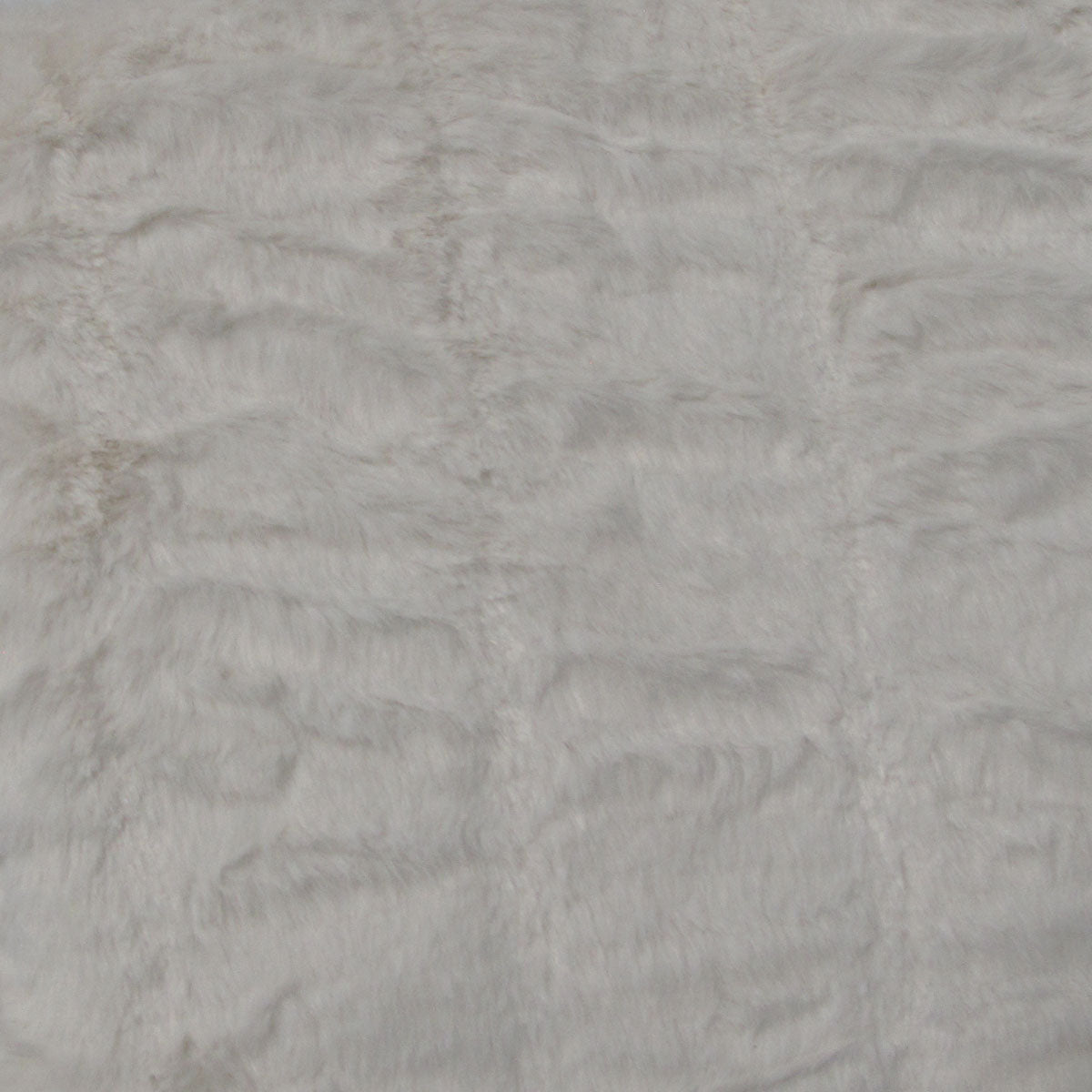 Premium Meadow Faux Fur Throw Rug – Off White 127 x 152cm