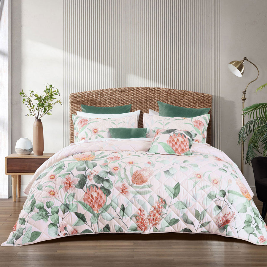 Bianca Sidney Printed Floral Bedspread Set – Blush King
