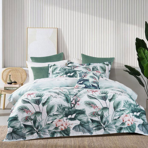 Bianca Abbey Green Cotton Sateen Tropical Floral Quilt Cover Set – Queen