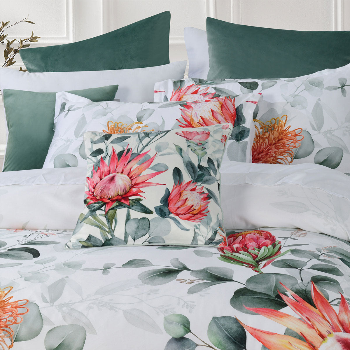 Bianca Wellingrove White Quilt Cover Set Queen - Cotton Sateen