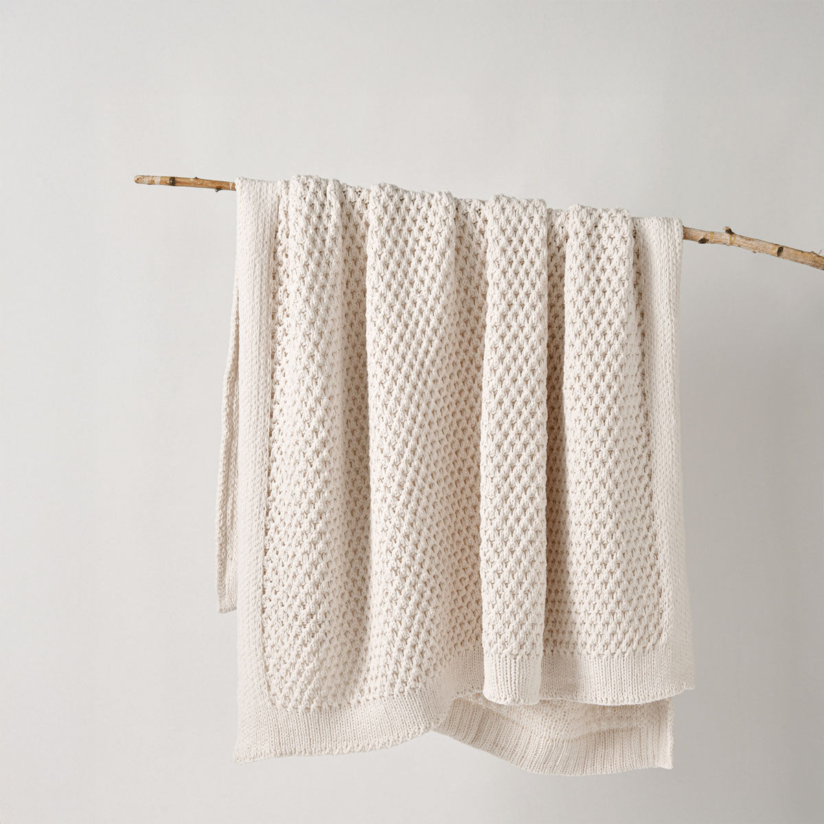 Bianca Sofala Chenille Throw Rug – Cream 130 x 170cm