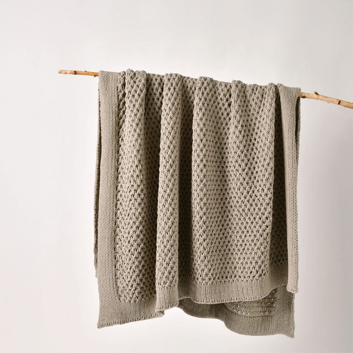 Bianca Sofala Chenille Throw Rug – Taupe 130 x 170cm