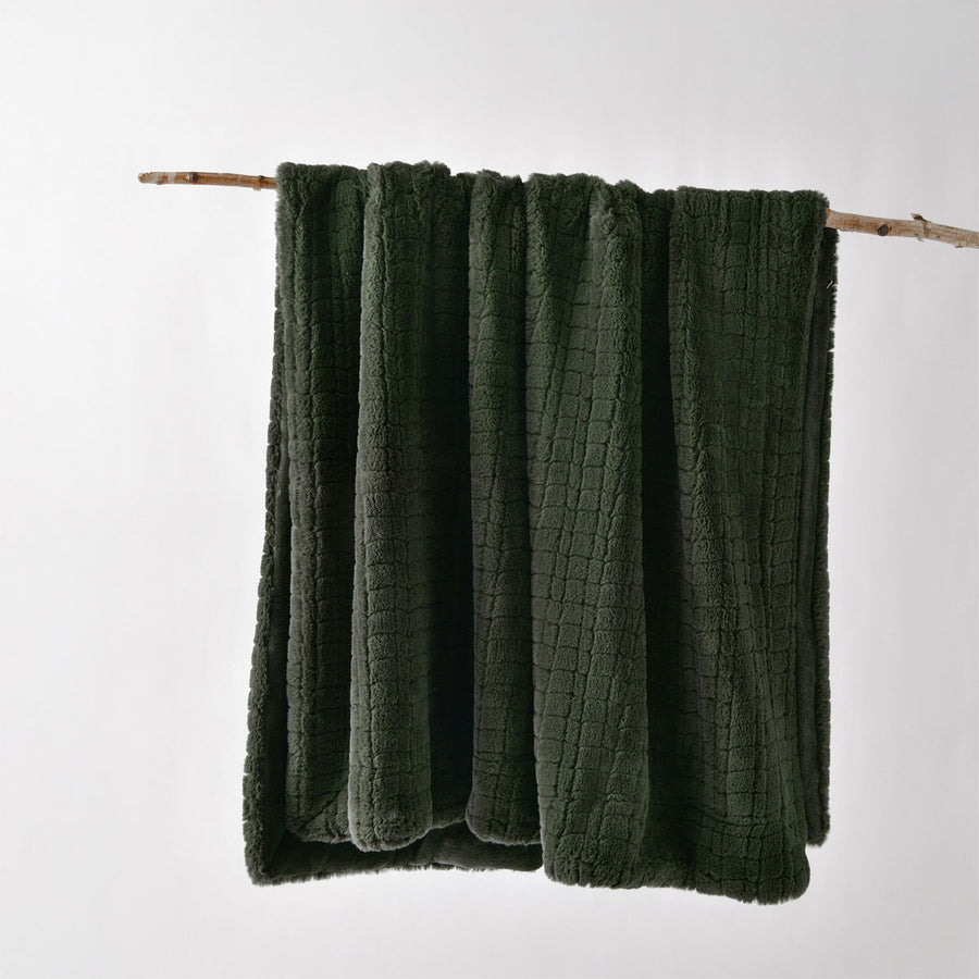 Bianca Tambar Faux Fur Throw Rug – Forest Green 130 x 170cm