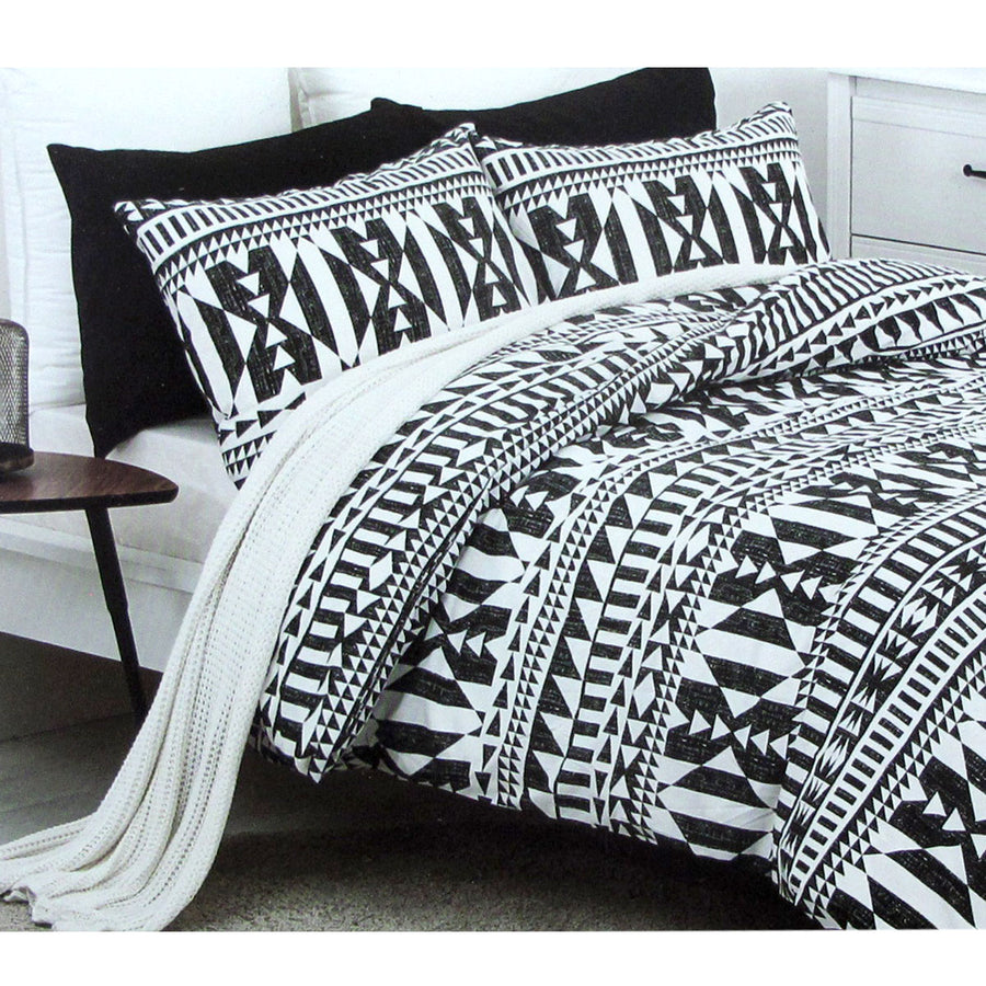 Belmondo Tribal Easy Care Quilt Cover Set Queen - 210cm x 210cm, 2 Pillowcases - SuperSaverAU - view 1