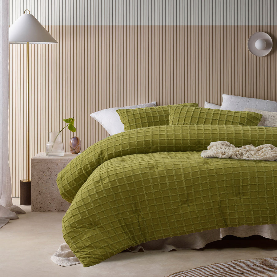 Vintage Design Homewares Cacti Green Comforter Set Queen - Chenille Grid Pattern - SuperSaverAU - view 1