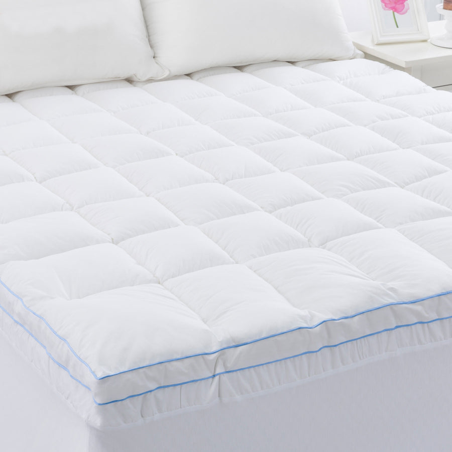 Cloudland 750GSM Memory Resistant Microball Fill Mattress Topper Queen - SuperSaverAU - view 1