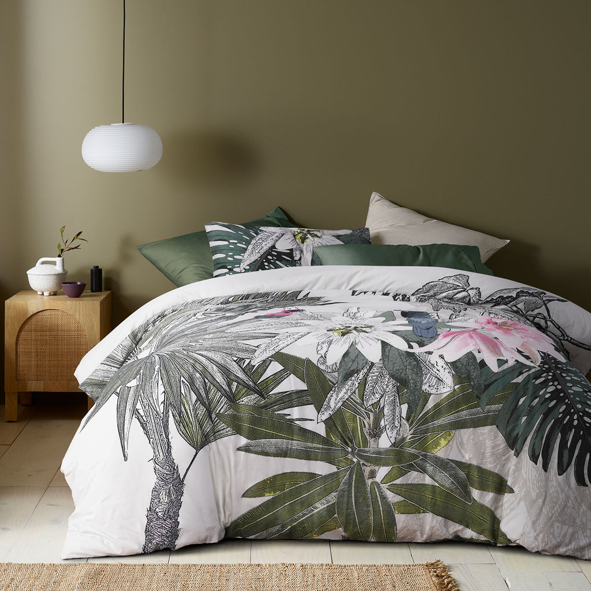 Accessorize Curiosity Washed Cotton Printed Quilt Cover Set King - Foliage Design - SuperSaverAU - view 1