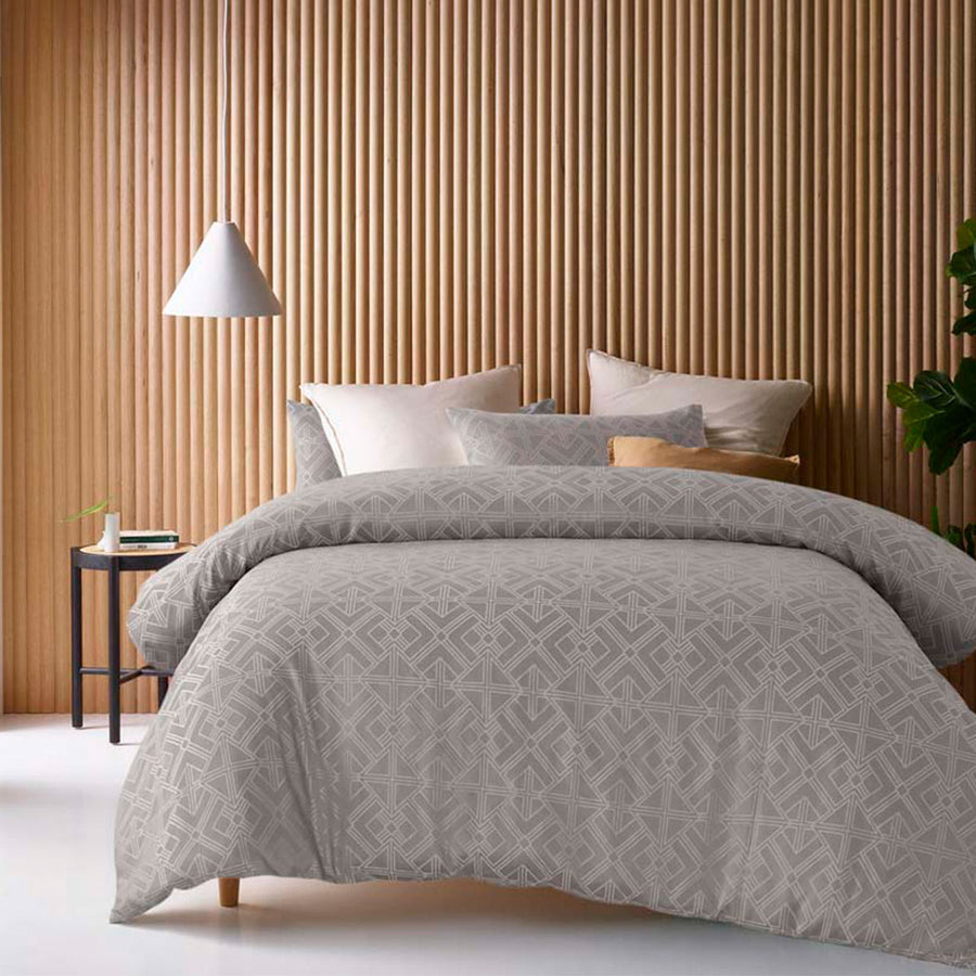 Accessorize Gregory Jacquard Quilt Cover Set Queen - Geometric Design, Taupe/Silver - SuperSaverAU - view 1
