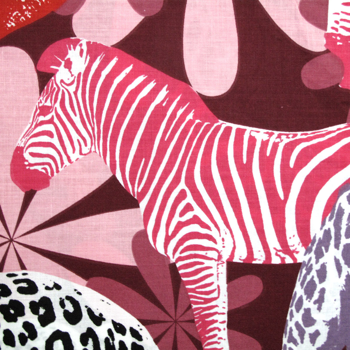 Bright Young Things Jungle Red Quilt Cover Set Double - Safari Animal Print - SuperSaverAU - view 2