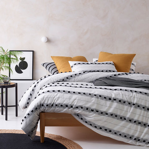 Vintage Design Homeware Serapian Cotton Quilt Cover Set King - Stripe Print, 100% Cotton - SuperSaverAU - view 1