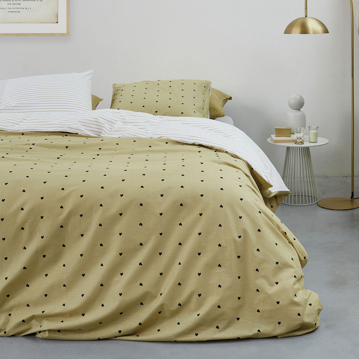 VTWonen Striped Hearts Yellow Cotton Quilt Cover Set Queen - Reversible Design - SuperSaverAU - view 1