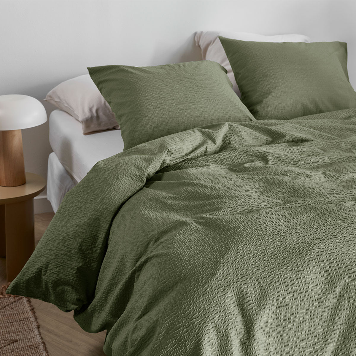 Bedding House Summer Seersucker Cotton Quilt Cover Set - Green, Queen