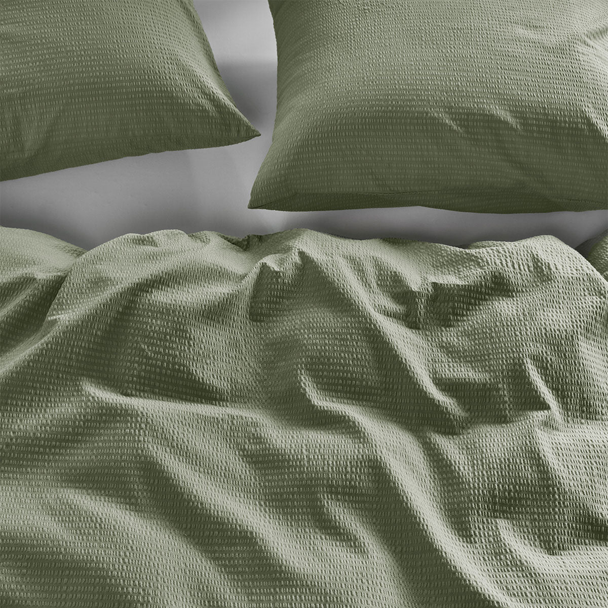 Bedding House Summer Seersucker Cotton Quilt Cover Set - Green, Queen