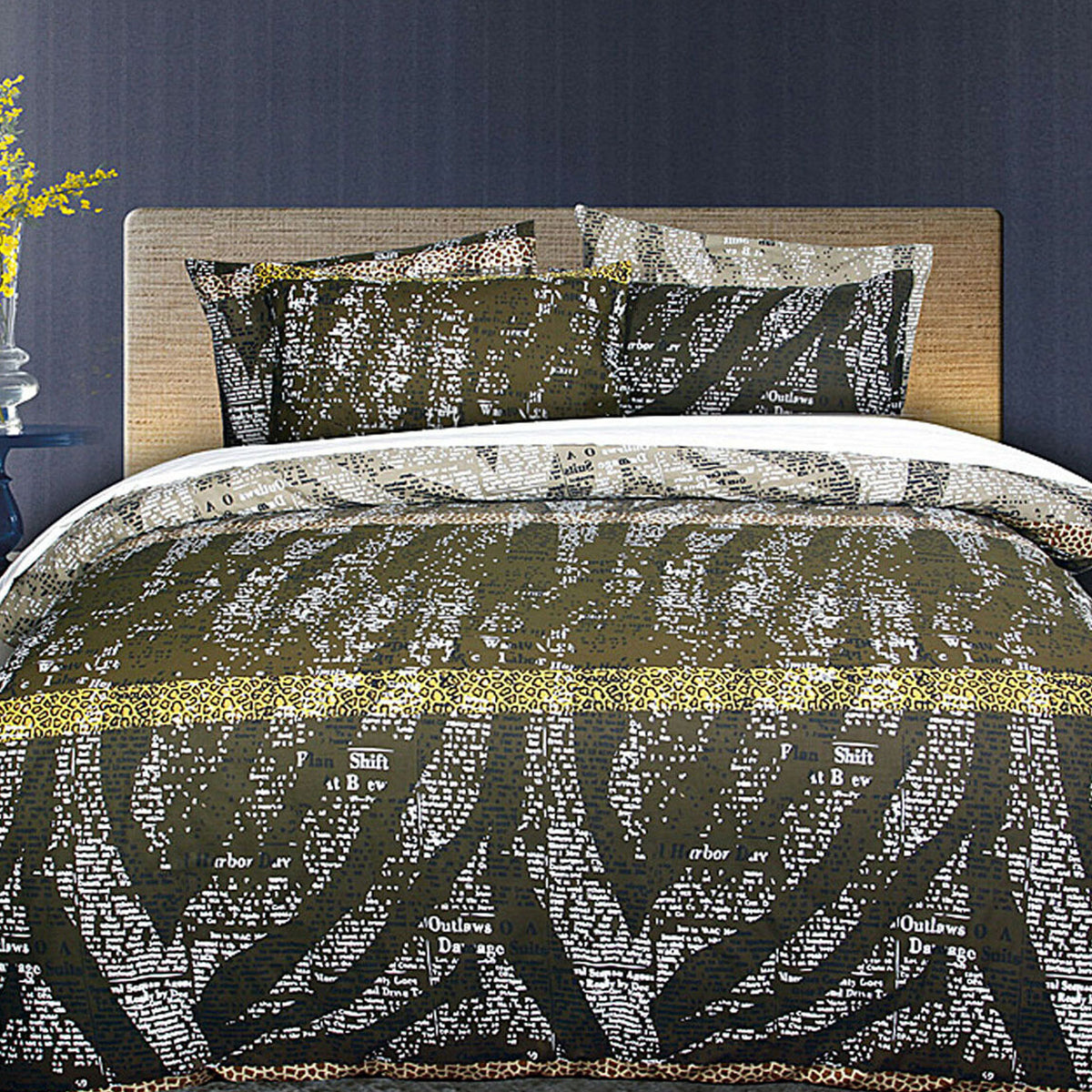 Accessorize Zig Zag Quilt Cover Set - Queen