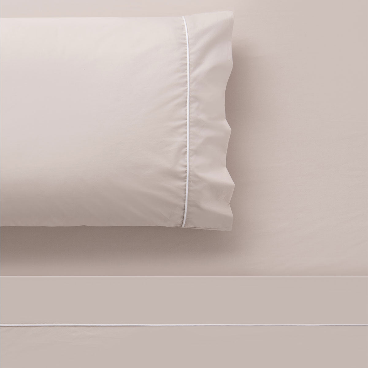 Accessorize White/Natural Piped Hotel Deluxe Cotton Sheet Set King - 100% Cotton