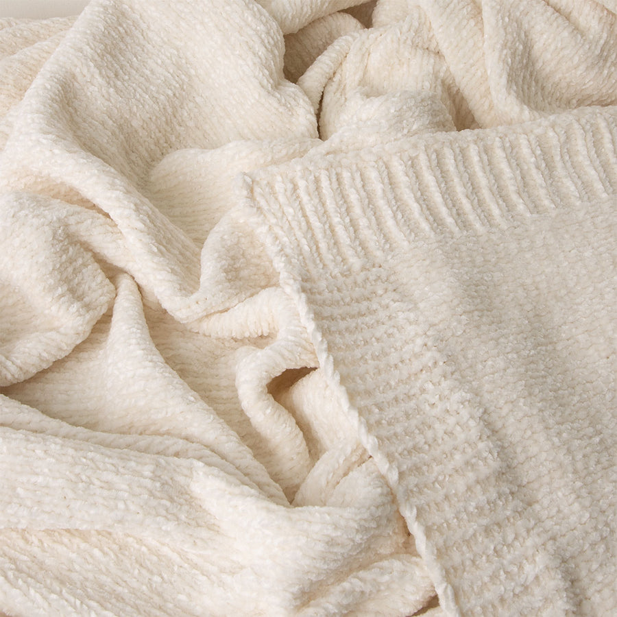J Elliot Home Leslie Chenille Throw 130 x 160 cm - Soft Touch Polyester, Ivory - SuperSaverAU - view 1
