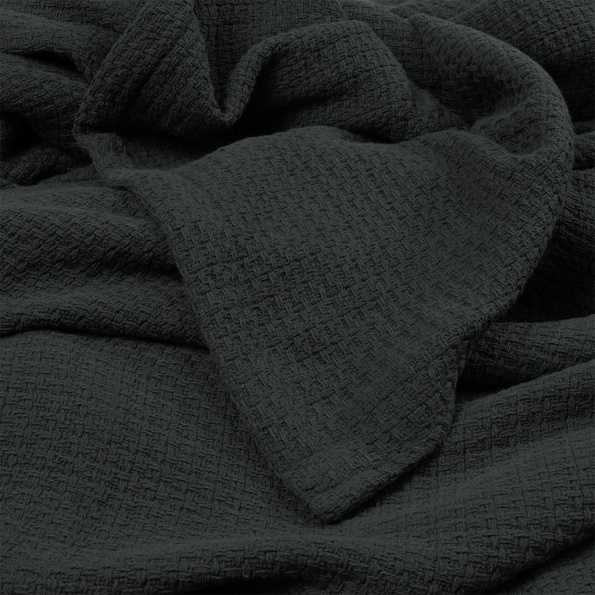 Algodon Sophie Cotton Waffle Blanket – Charcoal Queen 245 x 240cm