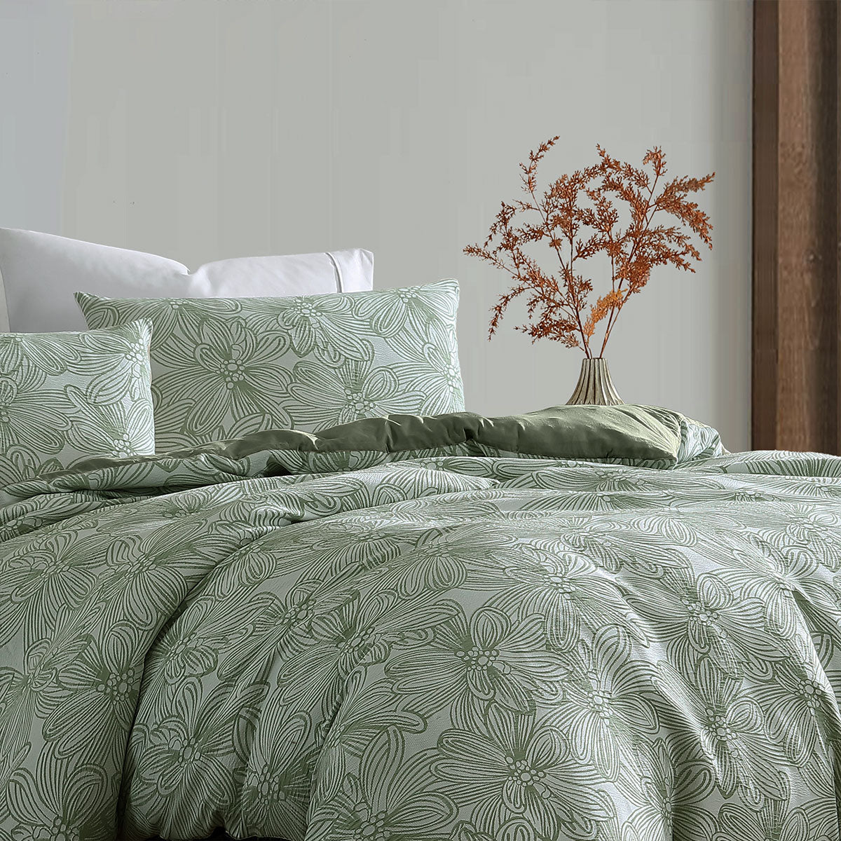Ardor Avena Green Floral Jacquard Quilt Cover Set – Queen