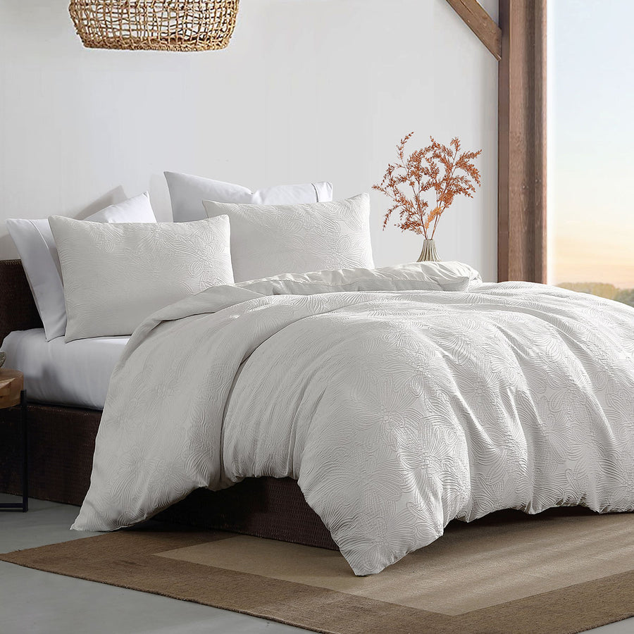 Ardor Avena White Floral Jacquard Quilt Cover Set – King